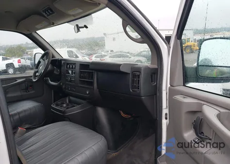 2014 Chevrolet Express 3500 Lt from USA, damaged, VIN 1GAZG1FG0E1186002